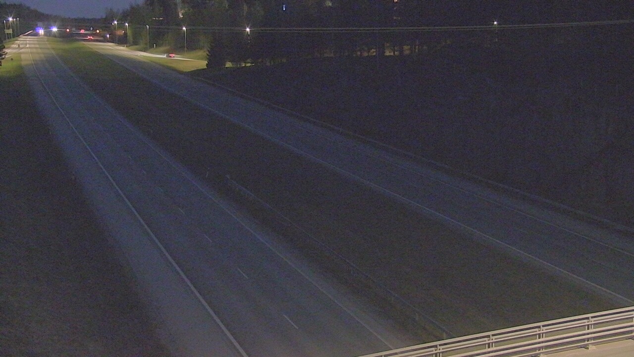 Weather Camera Image Road 3 Nurmijärvi, Nurmijärvi, Uusimaa