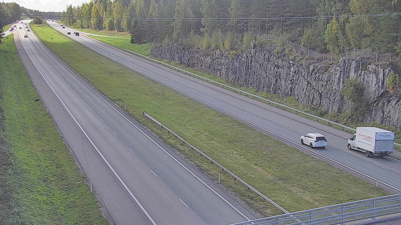 Weather Camera Image Road 3 Nurmijärvi, Nurmijärvi, Uusimaa