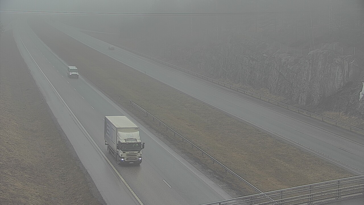 Weather Camera Image Road 3 Nurmijärvi, Nurmijärvi, Uusimaa