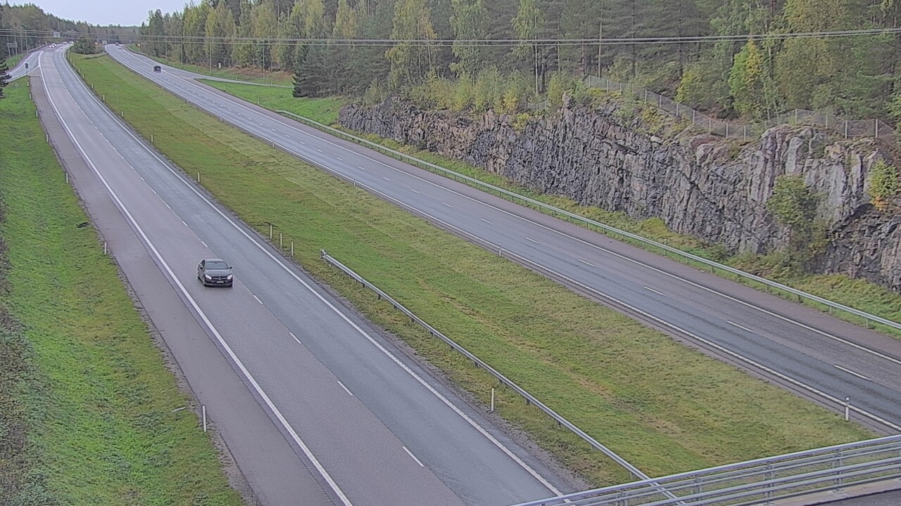 Weather Camera Image Road 3 Nurmijärvi, Nurmijärvi, Uusimaa