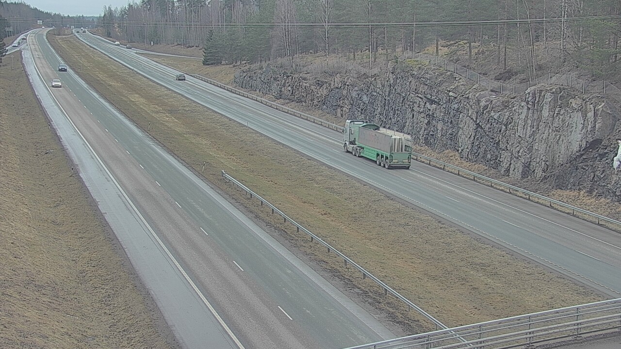 Weather Camera Image Road 3 Nurmijärvi, Nurmijärvi, Uusimaa