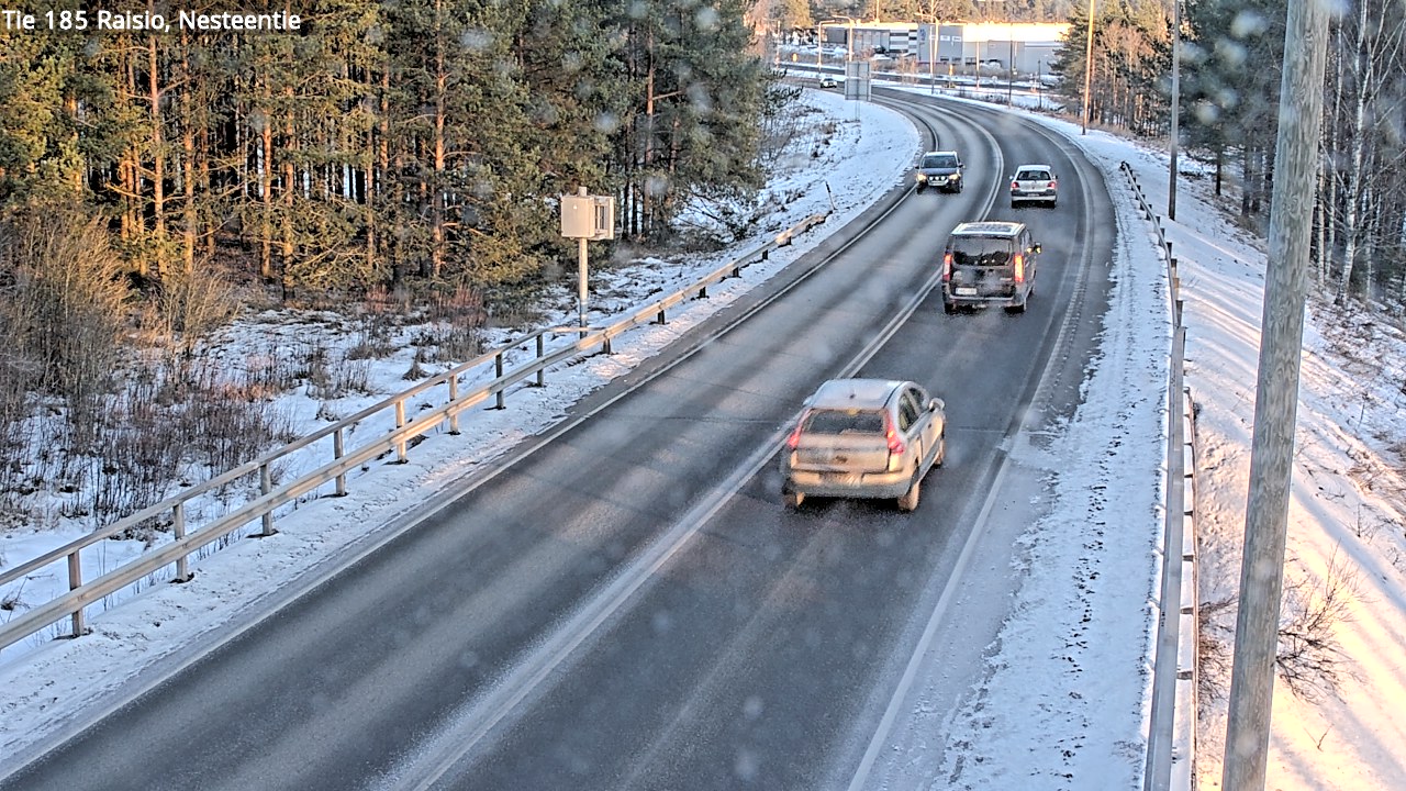 Weather Camera Image Väg 185 Raisio, Nesteentie, Raisio, Varsinais-Suomi