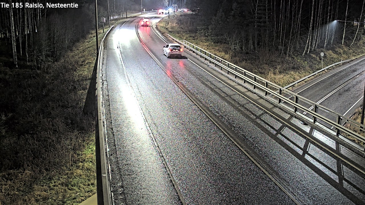 Weather Camera Image Väg 185 Raisio, Nesteentie, Raisio, Varsinais-Suomi