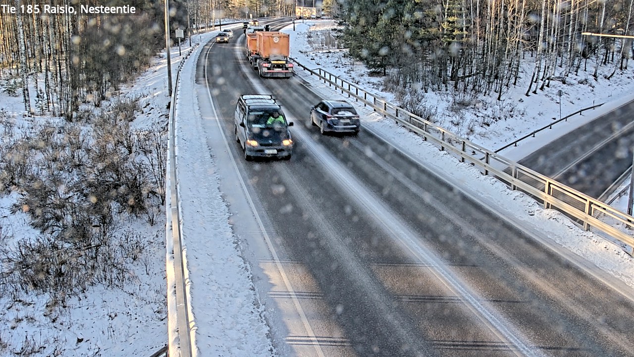 Weather Camera Image Road 185 Raisio, Nesteentie, Raisio, Varsinais-Suomi