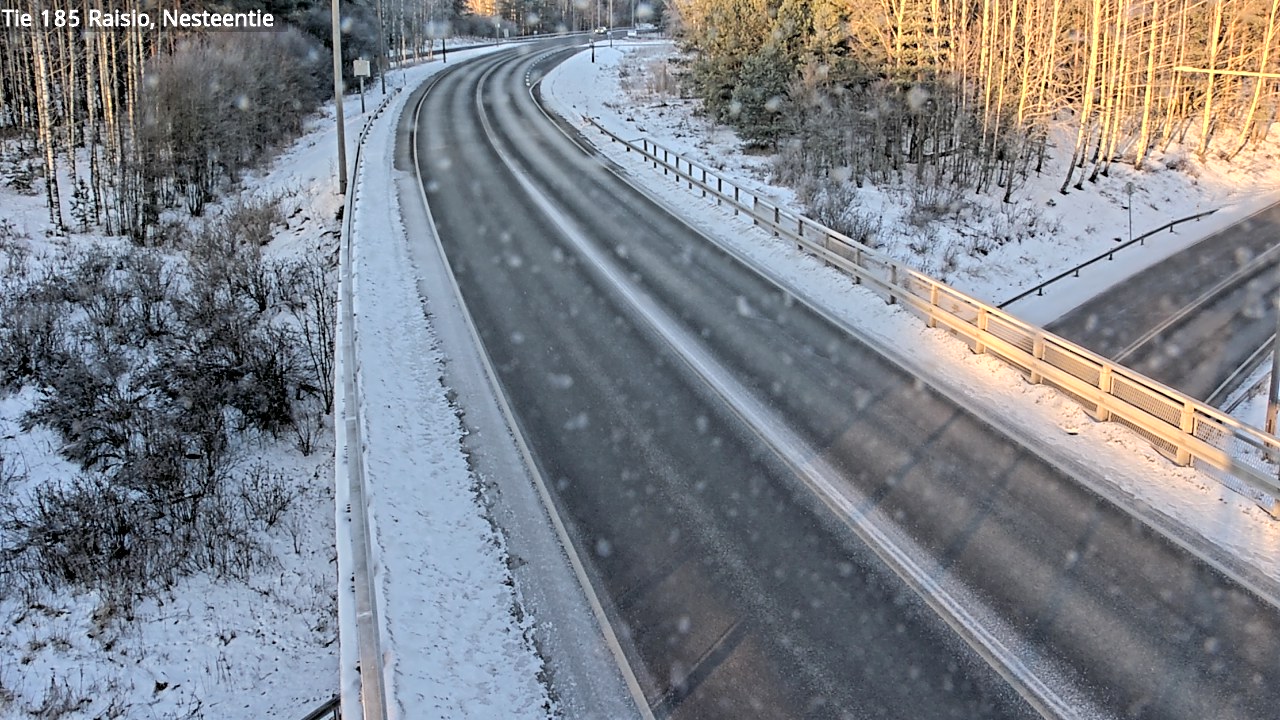 Weather Camera Image Väg 185 Raisio, Nesteentie, Raisio, Varsinais-Suomi