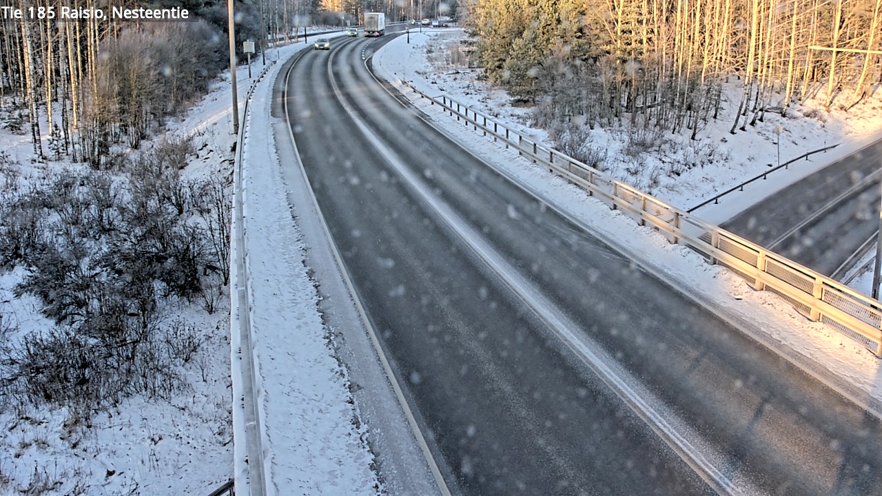 Weather Camera Image Väg 185 Raisio, Nesteentie, Raisio, Varsinais-Suomi