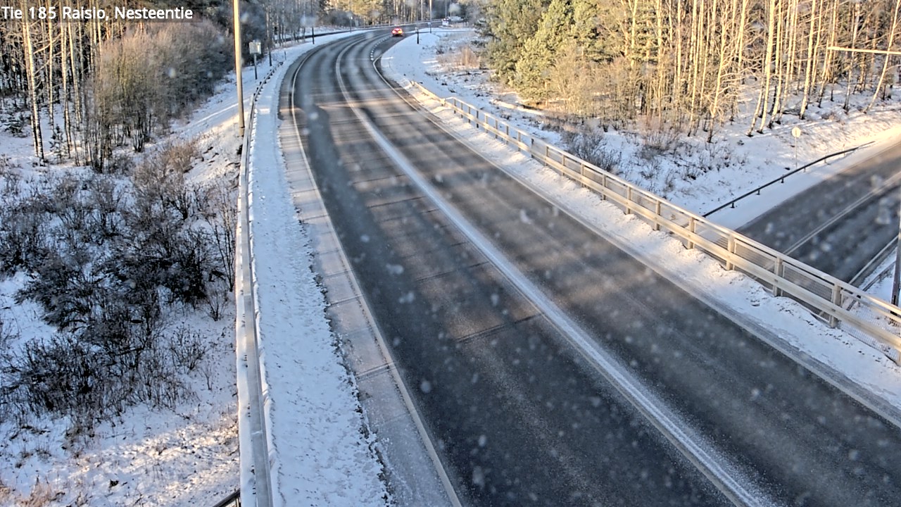 Weather Camera Image Väg 185 Raisio, Nesteentie, Raisio, Varsinais-Suomi