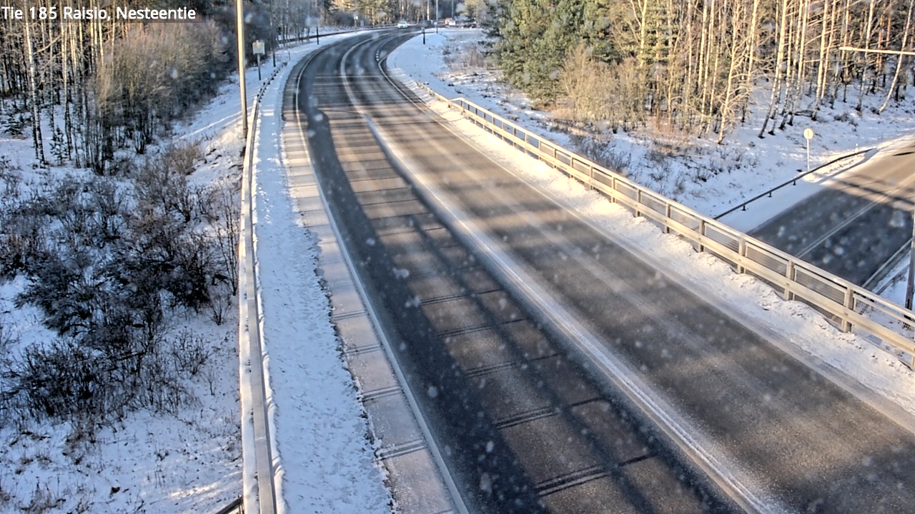 Weather Camera Image Väg 185 Raisio, Nesteentie, Raisio, Varsinais-Suomi