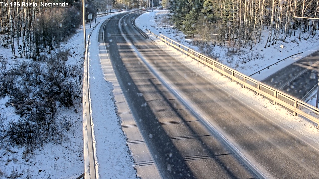 Weather Camera Image Väg 185 Raisio, Nesteentie, Raisio, Varsinais-Suomi