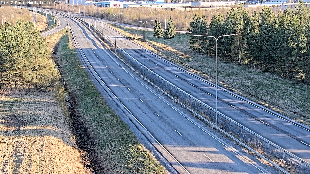 Weather Camera Image Väg 2 Björneborg, Honkaluoto, Pori, Satakunta