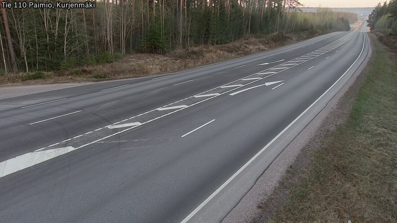 Weather Camera Image Väg 110 Paimio, Kurjenmäki, Paimio, Varsinais-Suomi