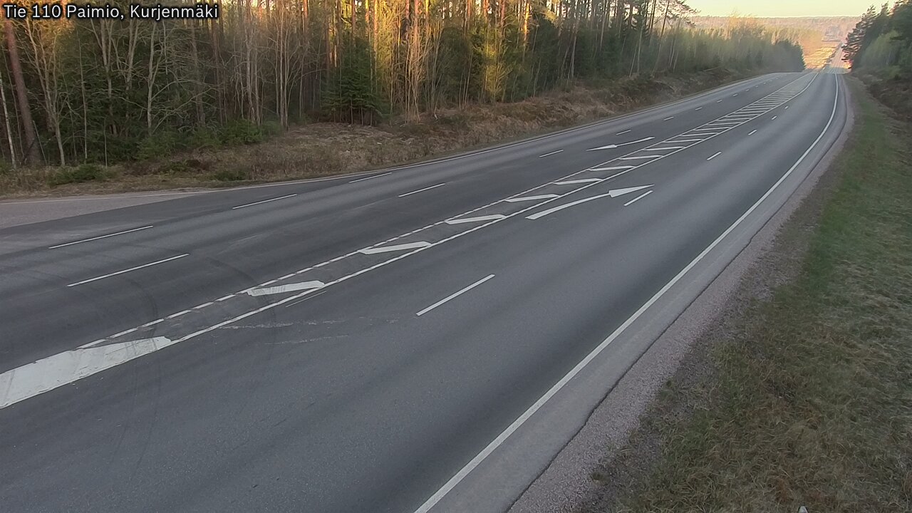 Weather Camera Image Väg 110 Paimio, Kurjenmäki, Paimio, Varsinais-Suomi