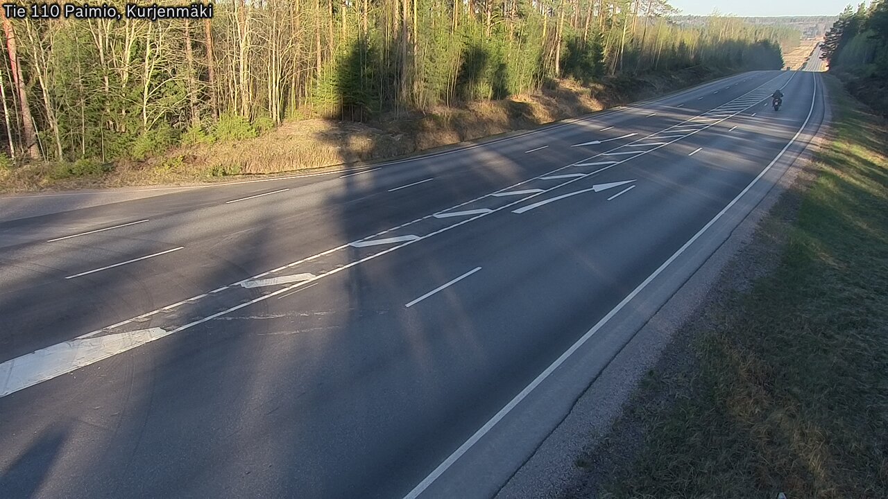 Weather Camera Image Väg 110 Paimio, Kurjenmäki, Paimio, Varsinais-Suomi