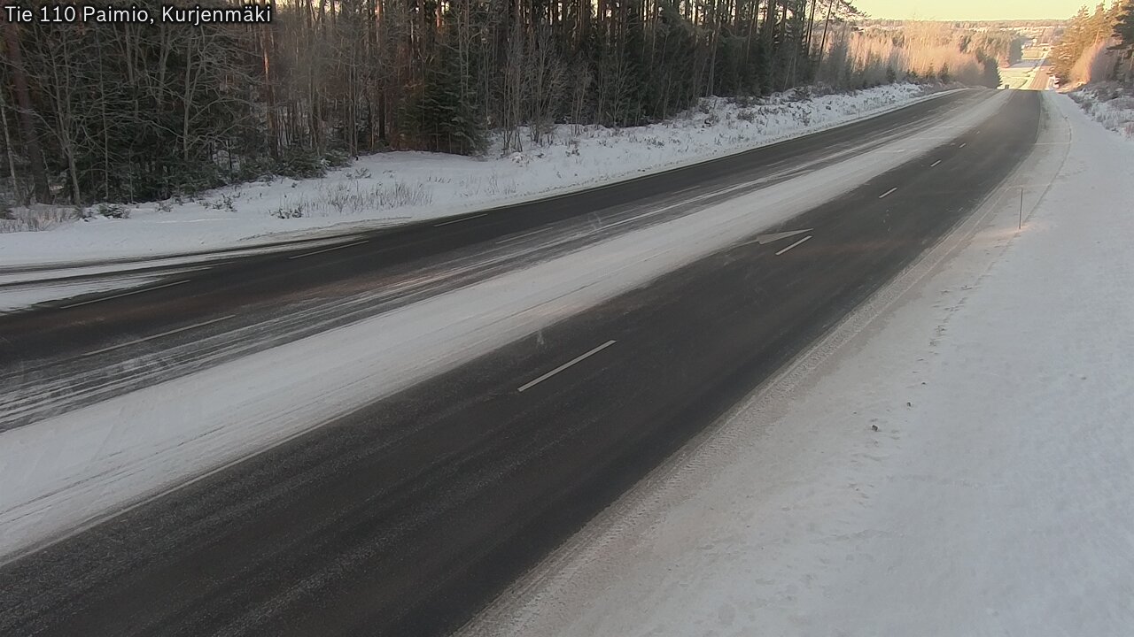 Weather Camera Image Road 110 Paimio, Kurjenmäki, Paimio, Varsinais-Suomi