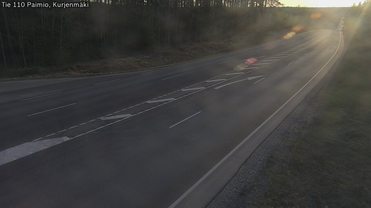 Weather Camera Image Road 110 Paimio, Kurjenmäki, Paimio, Varsinais-Suomi