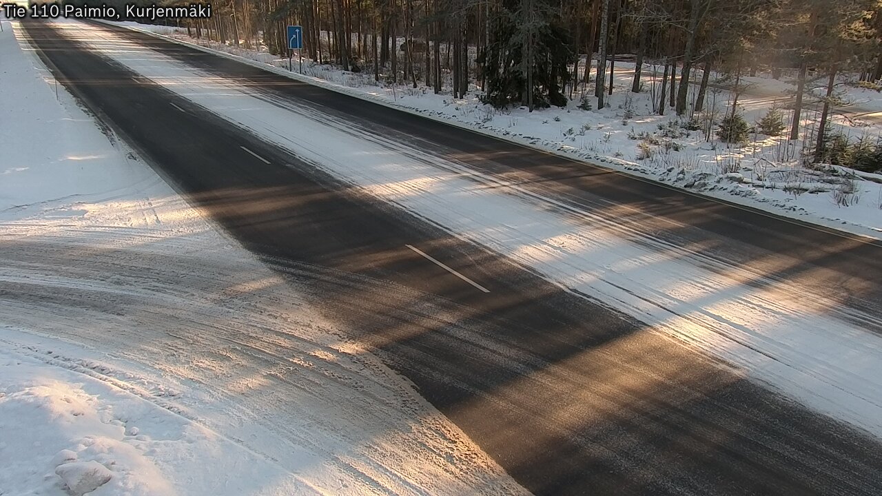 Weather Camera Image Road 110 Paimio, Kurjenmäki, Paimio, Varsinais-Suomi