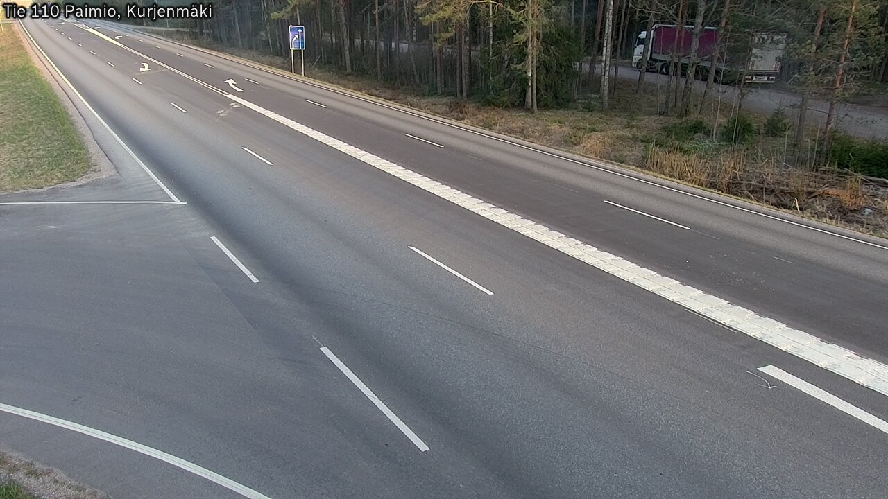 Weather Camera Image Road 110 Paimio, Kurjenmäki, Paimio, Varsinais-Suomi