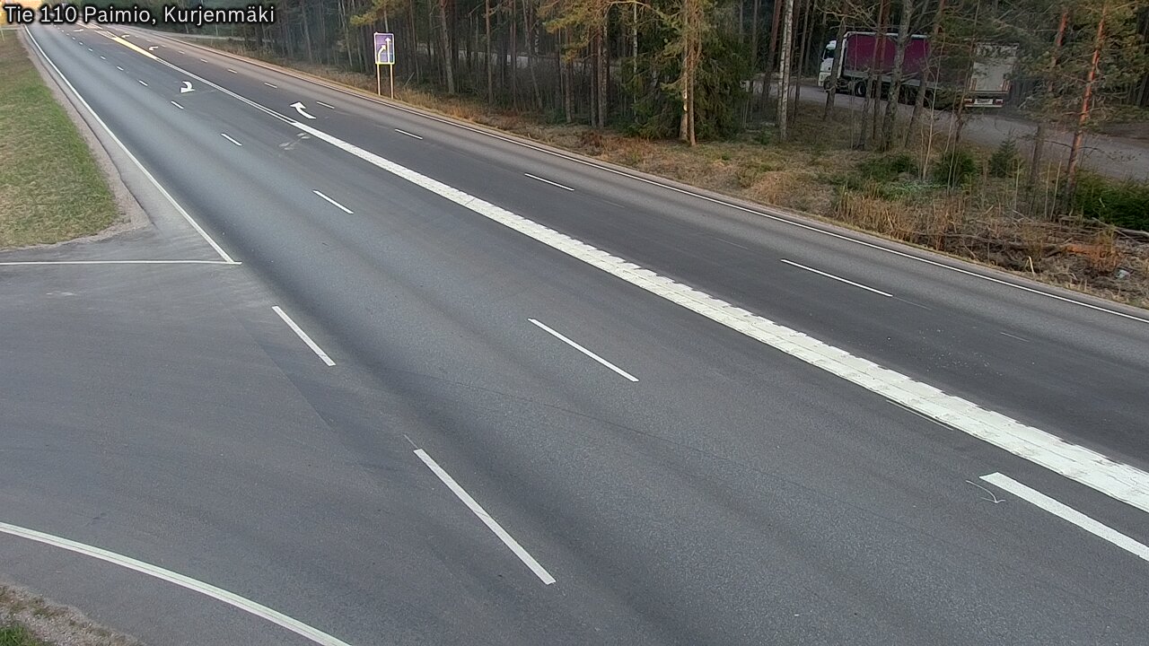 Weather Camera Image Road 110 Paimio, Kurjenmäki, Paimio, Varsinais-Suomi
