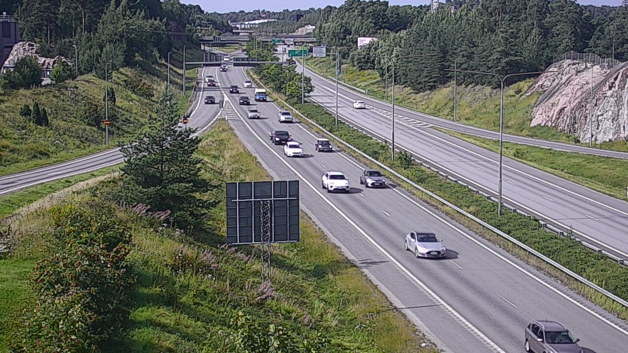 Weather Camera Image Road 1 Turku, Huhkola, Turku, Varsinais-Suomi