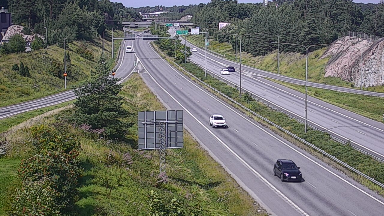 Weather Camera Image Road 1 Turku, Huhkola, Turku, Varsinais-Suomi