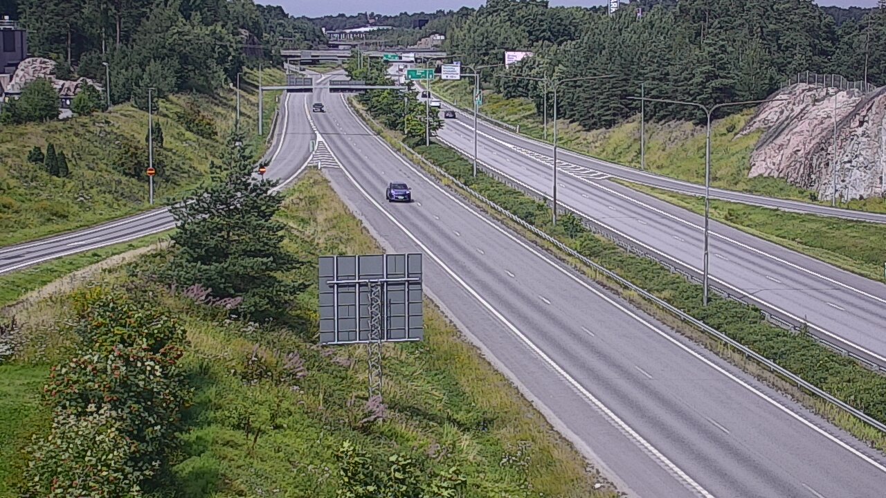 Weather Camera Image Road 1 Turku, Huhkola, Turku, Varsinais-Suomi