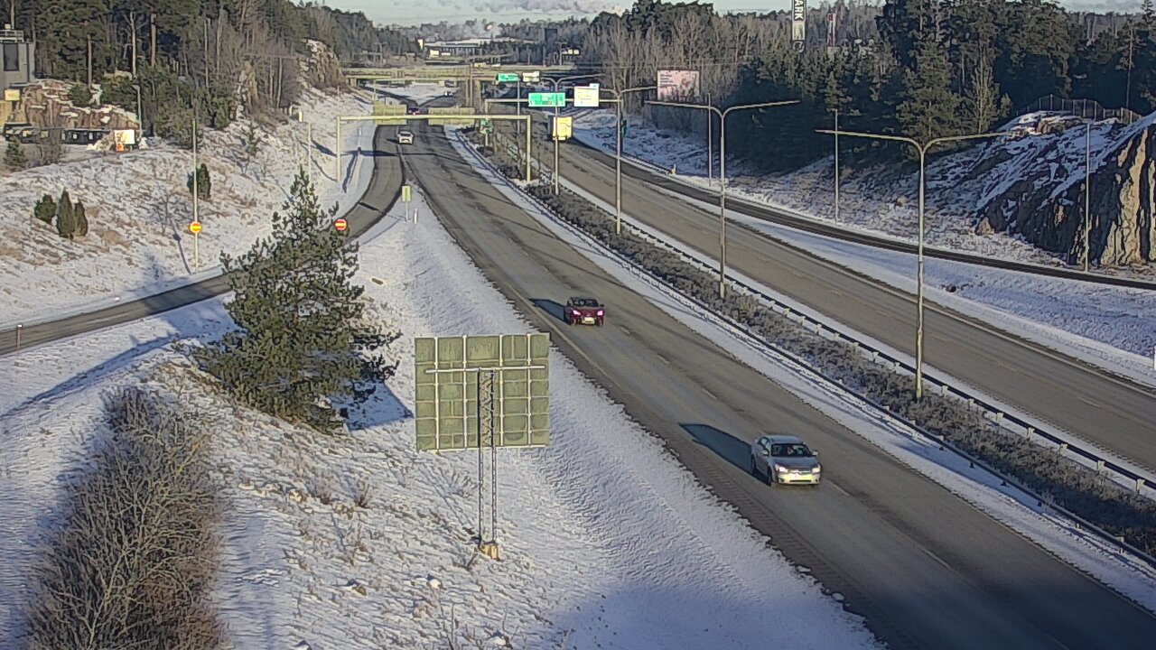 Weather Camera Image Road 1 Turku, Huhkola, Turku, Varsinais-Suomi