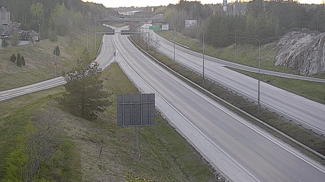 Weather Camera Image Väg 1 Åbo, Huhkola, Turku, Varsinais-Suomi