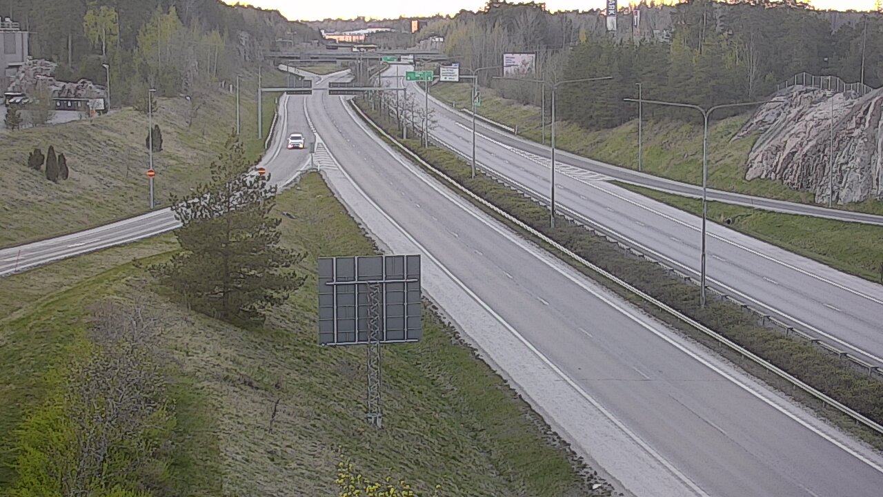 Weather Camera Image Väg 1 Åbo, Huhkola, Turku, Varsinais-Suomi
