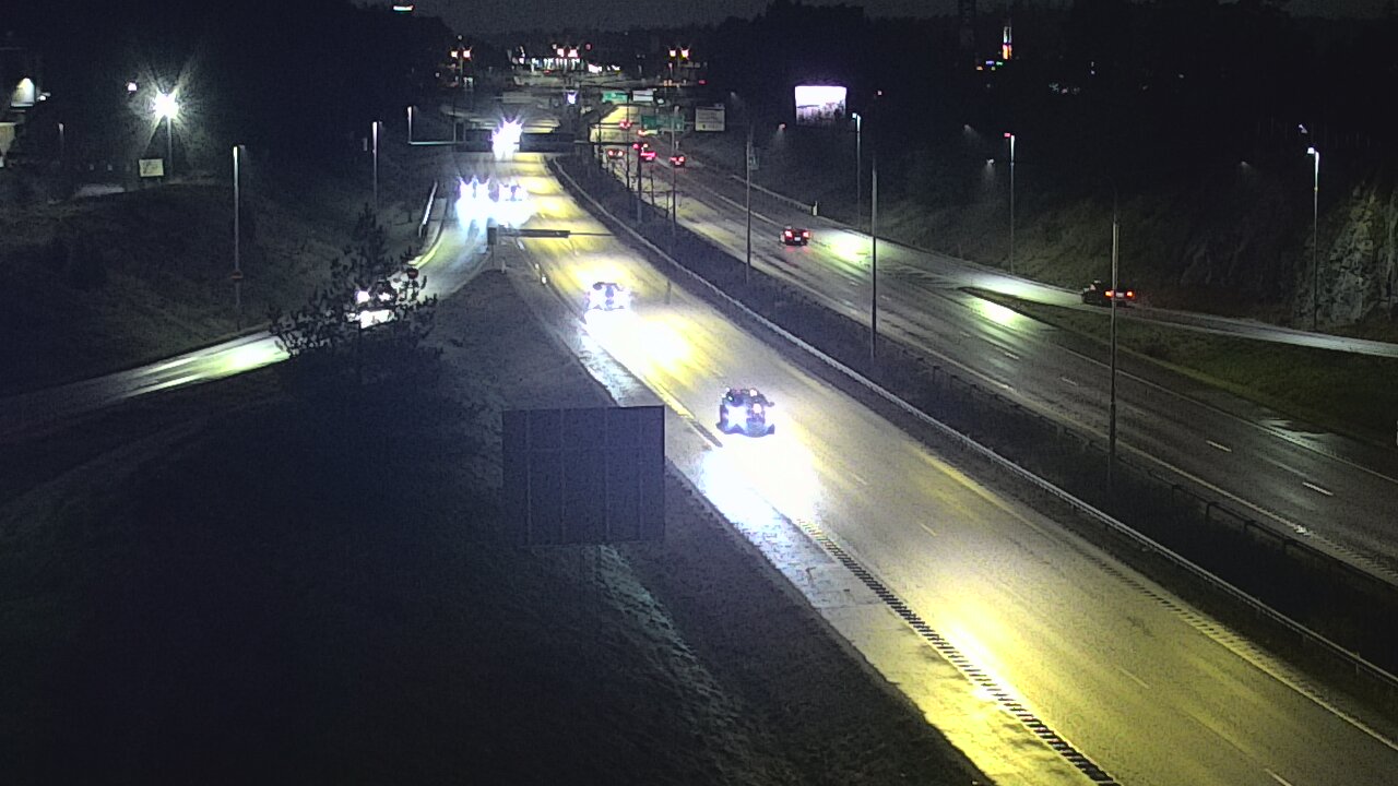 Weather Camera Image Väg 1 Åbo, Huhkola, Turku, Varsinais-Suomi