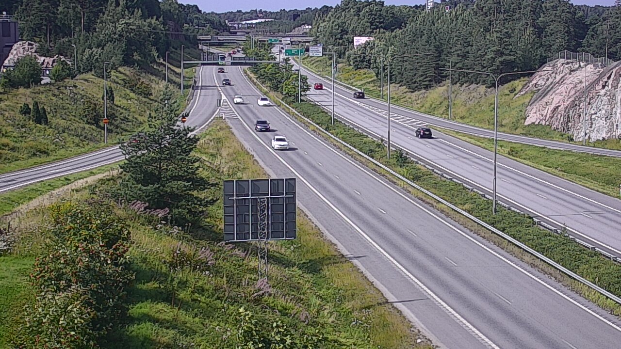 Weather Camera Image Road 1 Turku, Huhkola, Turku, Varsinais-Suomi