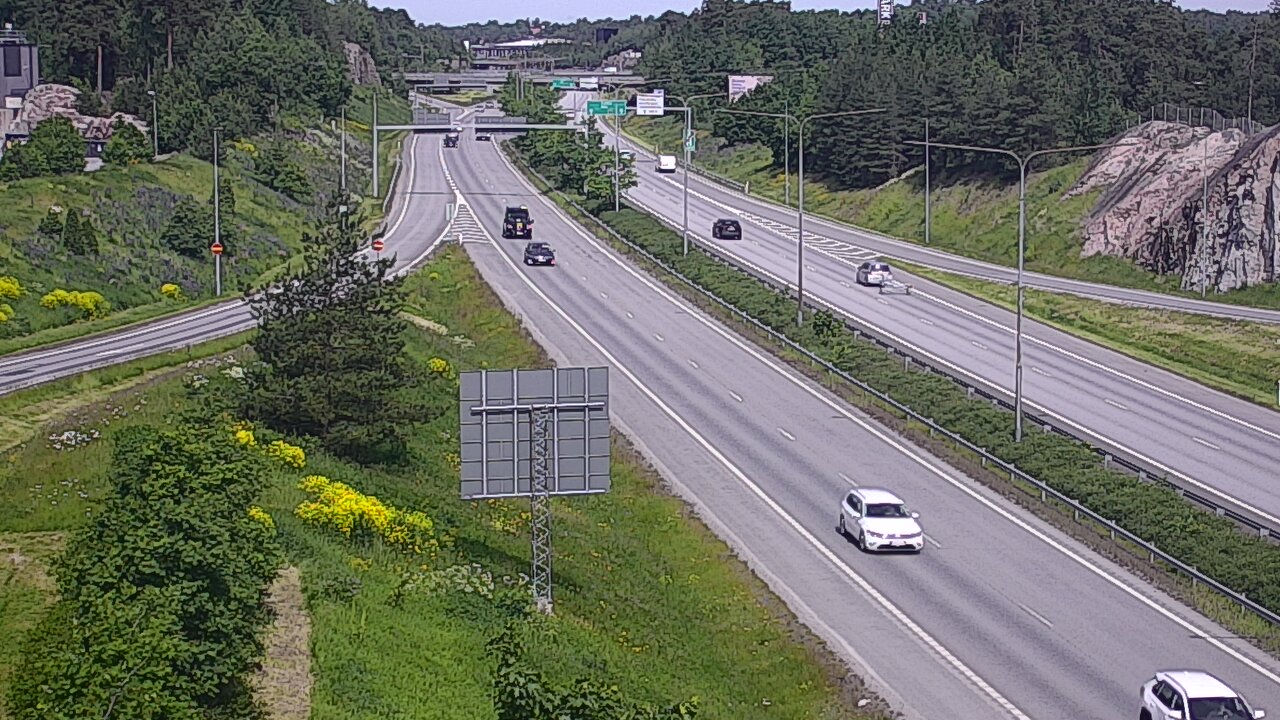 Weather Camera Image Road 1 Turku, Huhkola, Turku, Varsinais-Suomi