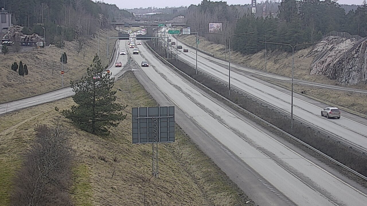 Weather Camera Image Road 1 Turku, Huhkola, Turku, Varsinais-Suomi