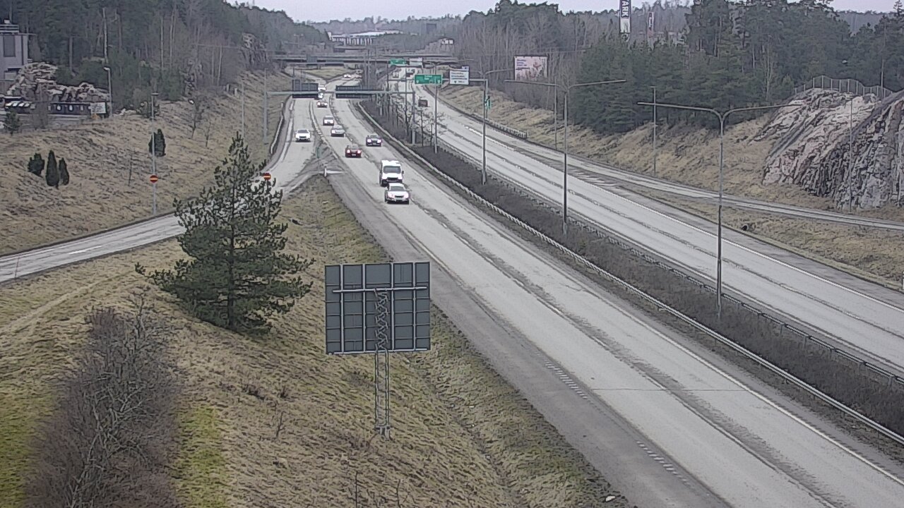 Weather Camera Image Road 1 Turku, Huhkola, Turku, Varsinais-Suomi