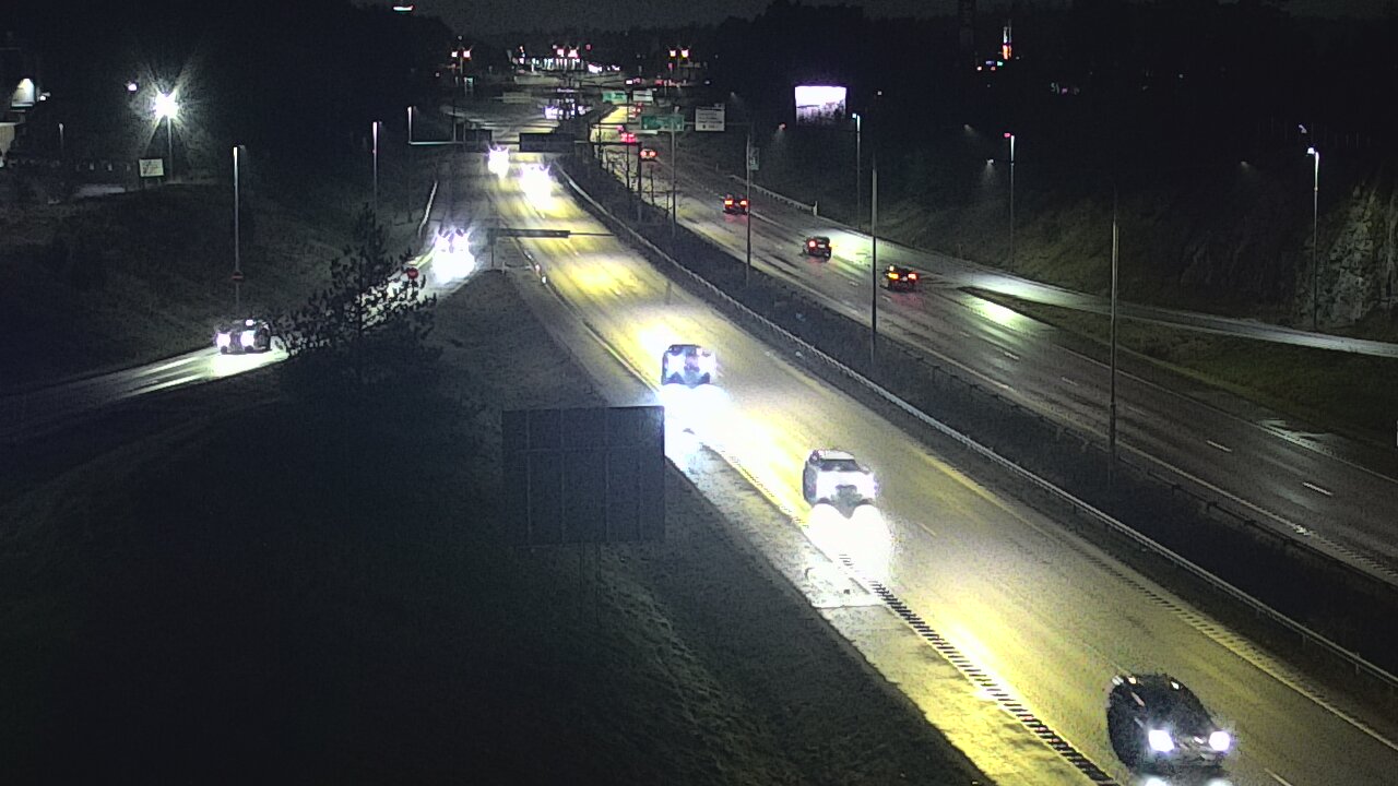 Weather Camera Image Väg 1 Åbo, Huhkola, Turku, Varsinais-Suomi