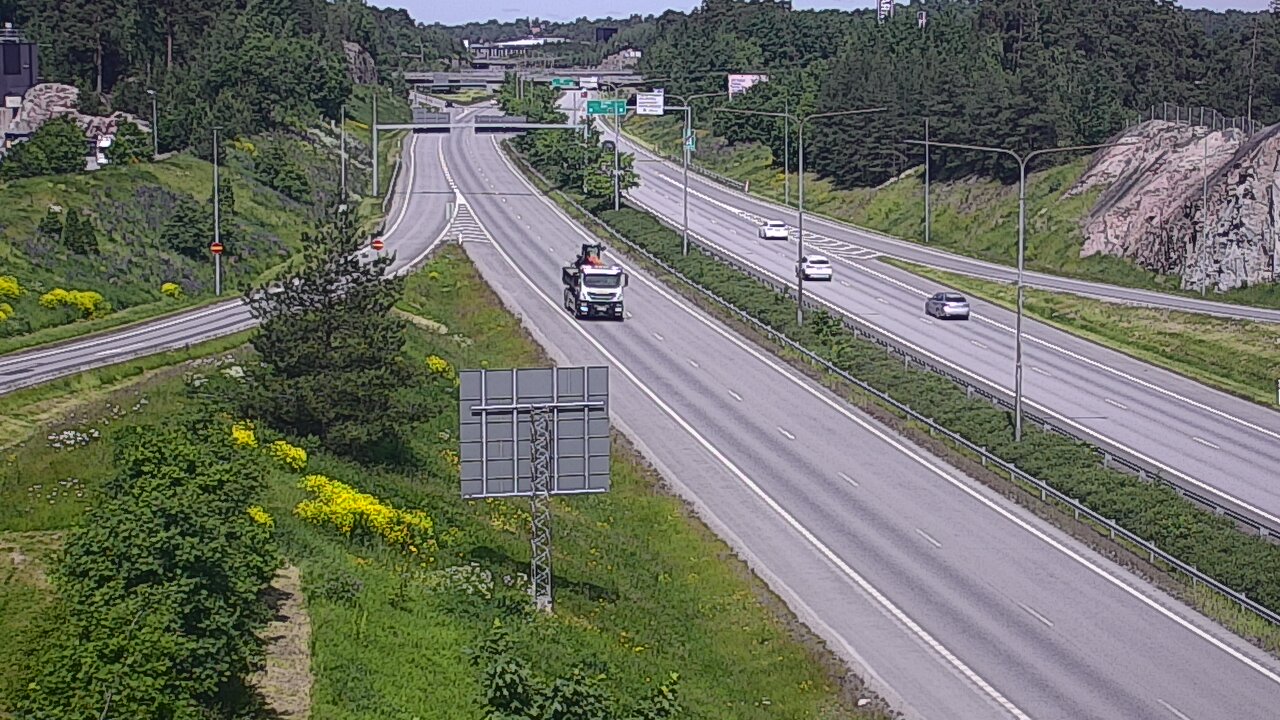 Weather Camera Image Road 1 Turku, Huhkola, Turku, Varsinais-Suomi