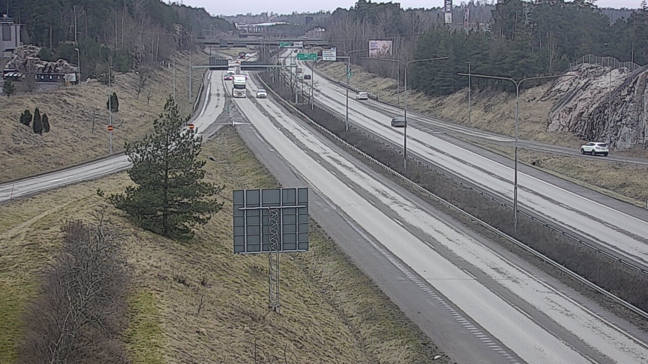 Weather Camera Image Väg 1 Åbo, Huhkola, Turku, Varsinais-Suomi