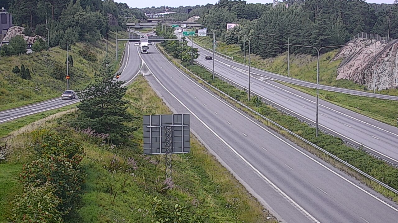 Weather Camera Image Road 1 Turku, Huhkola, Turku, Varsinais-Suomi
