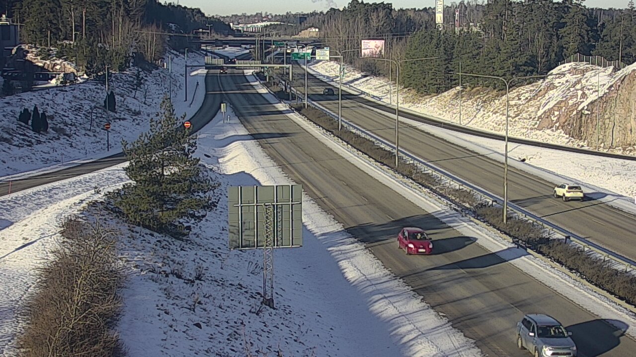 Weather Camera Image Road 1 Turku, Huhkola, Turku, Varsinais-Suomi