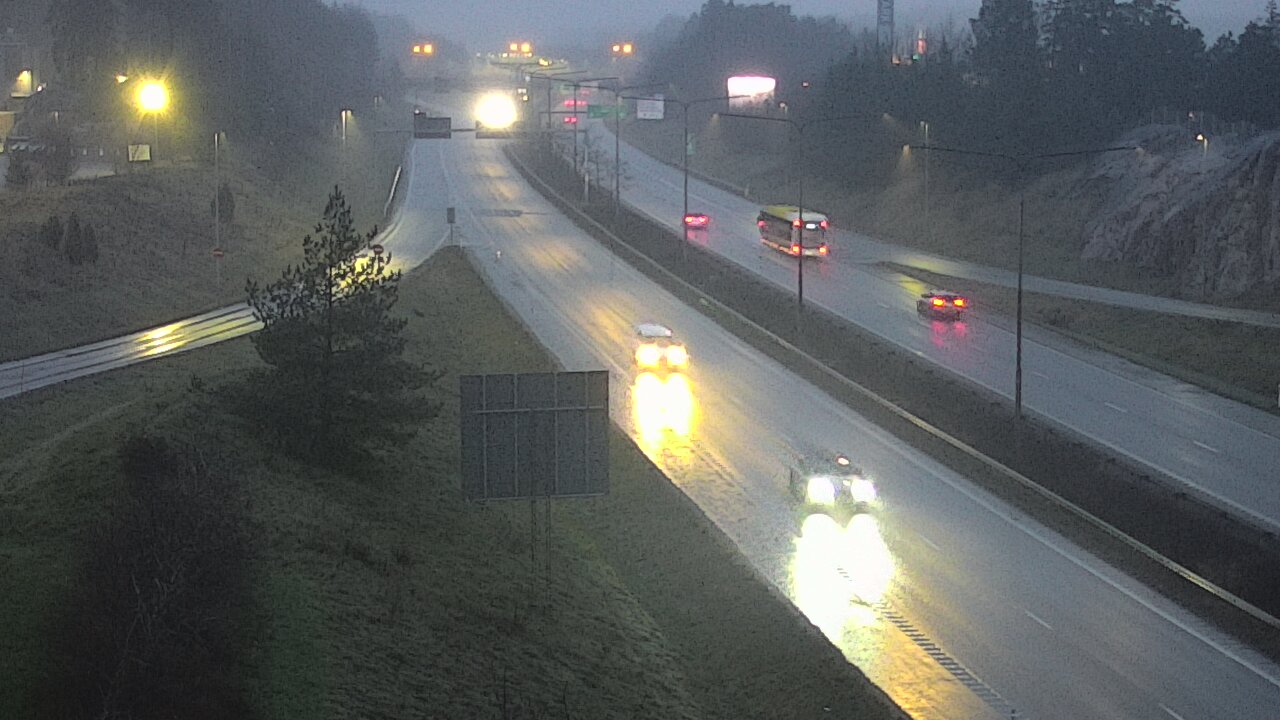 Weather Camera Image Väg 1 Åbo, Huhkola, Turku, Varsinais-Suomi