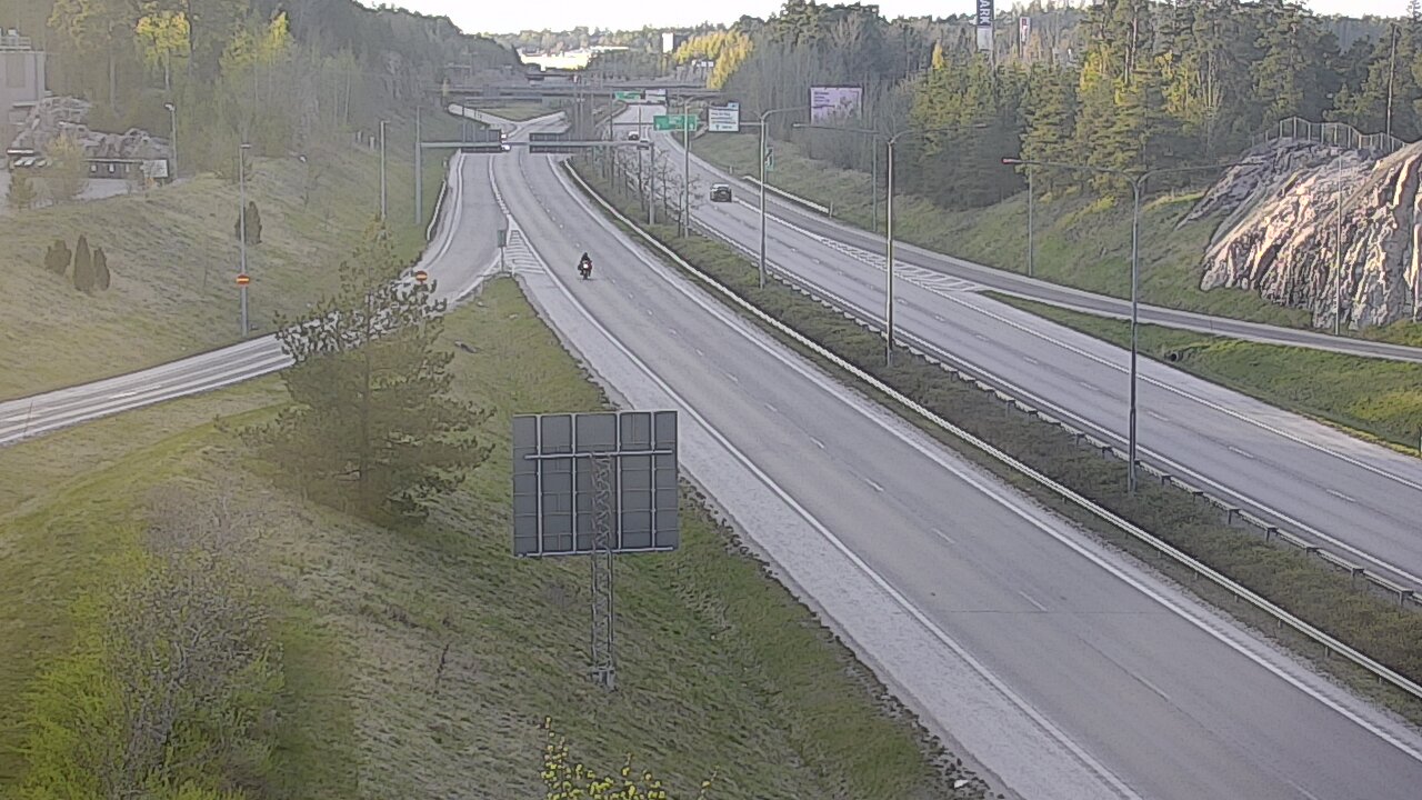 Weather Camera Image Road 1 Turku, Huhkola, Turku, Varsinais-Suomi