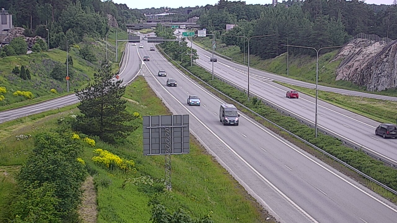 Weather Camera Image Road 1 Turku, Huhkola, Turku, Varsinais-Suomi