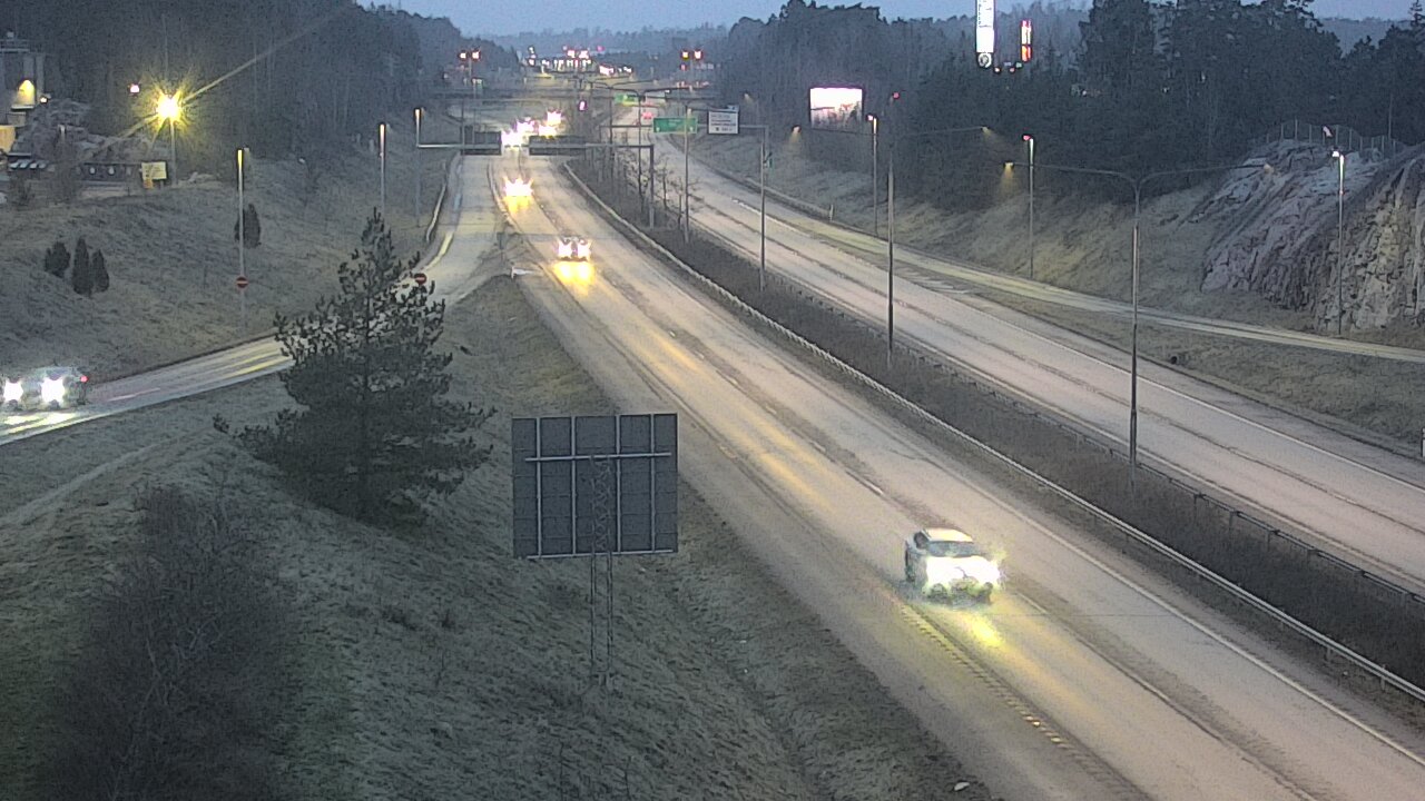 Weather Camera Image Road 1 Turku, Huhkola, Turku, Varsinais-Suomi