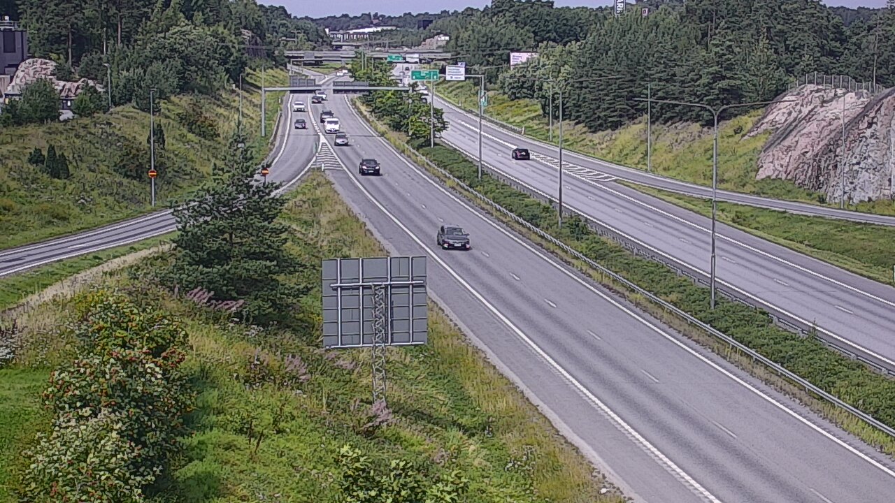 Weather Camera Image Road 1 Turku, Huhkola, Turku, Varsinais-Suomi