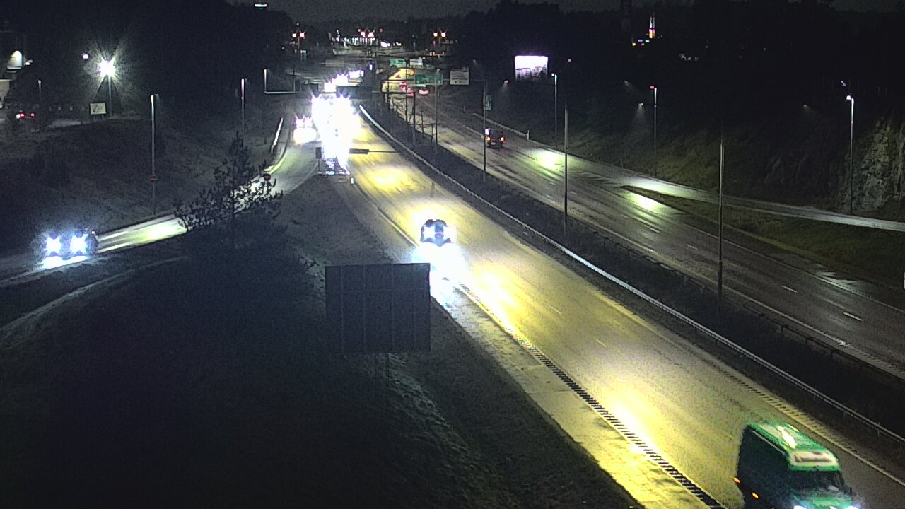 Weather Camera Image Väg 1 Åbo, Huhkola, Turku, Varsinais-Suomi