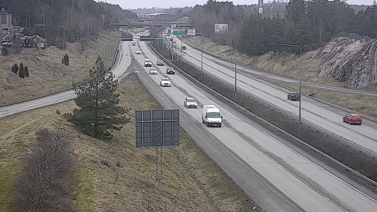 Weather Camera Image Road 1 Turku, Huhkola, Turku, Varsinais-Suomi