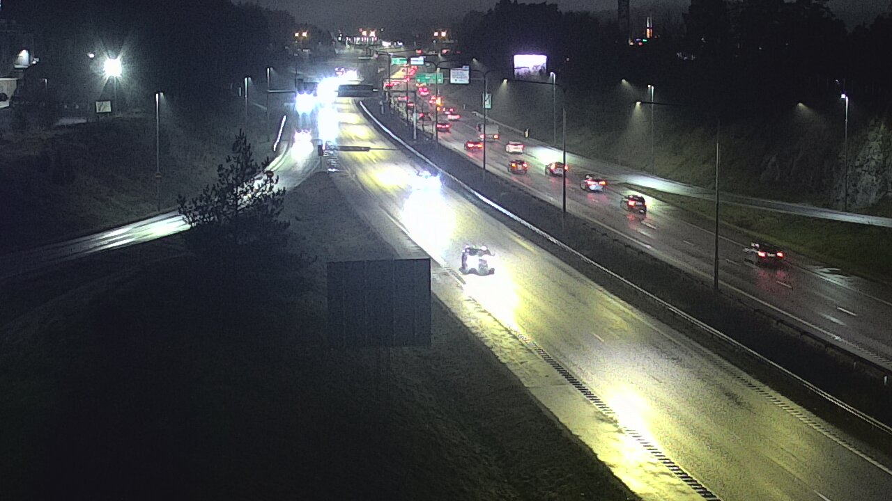 Weather Camera Image Väg 1 Åbo, Huhkola, Turku, Varsinais-Suomi