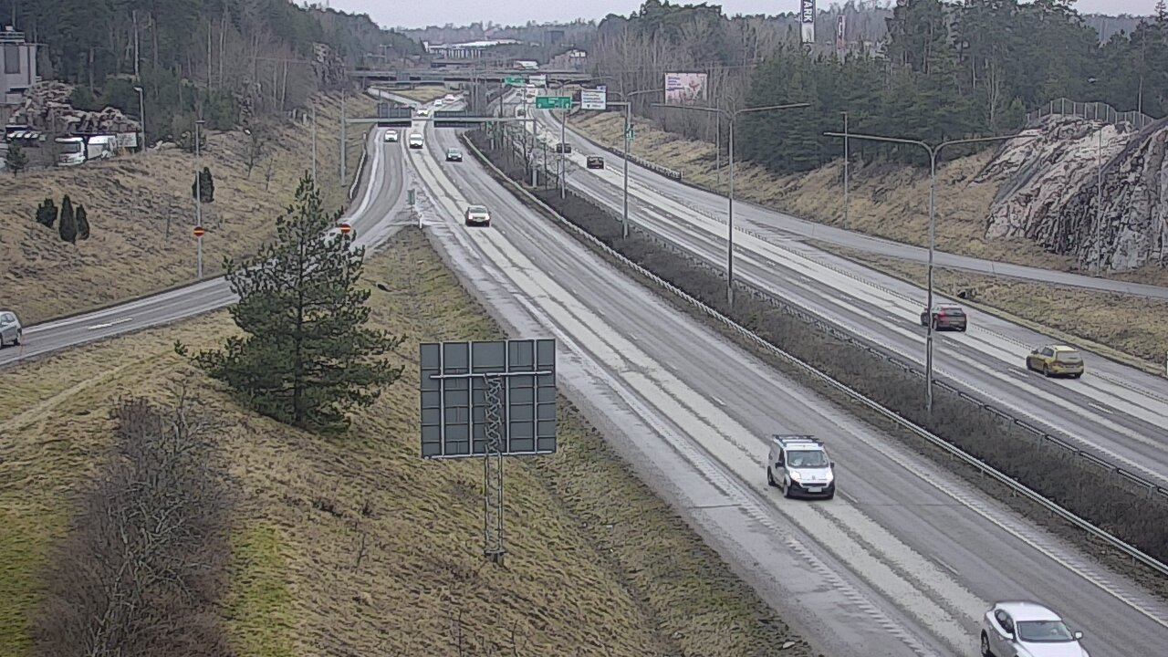 Weather Camera Image Väg 1 Åbo, Huhkola, Turku, Varsinais-Suomi