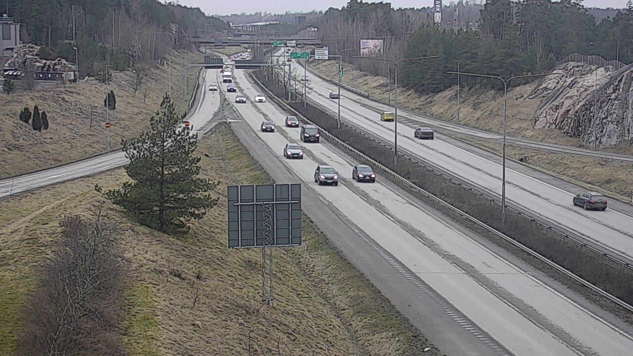 Weather Camera Image Road 1 Turku, Huhkola, Turku, Varsinais-Suomi