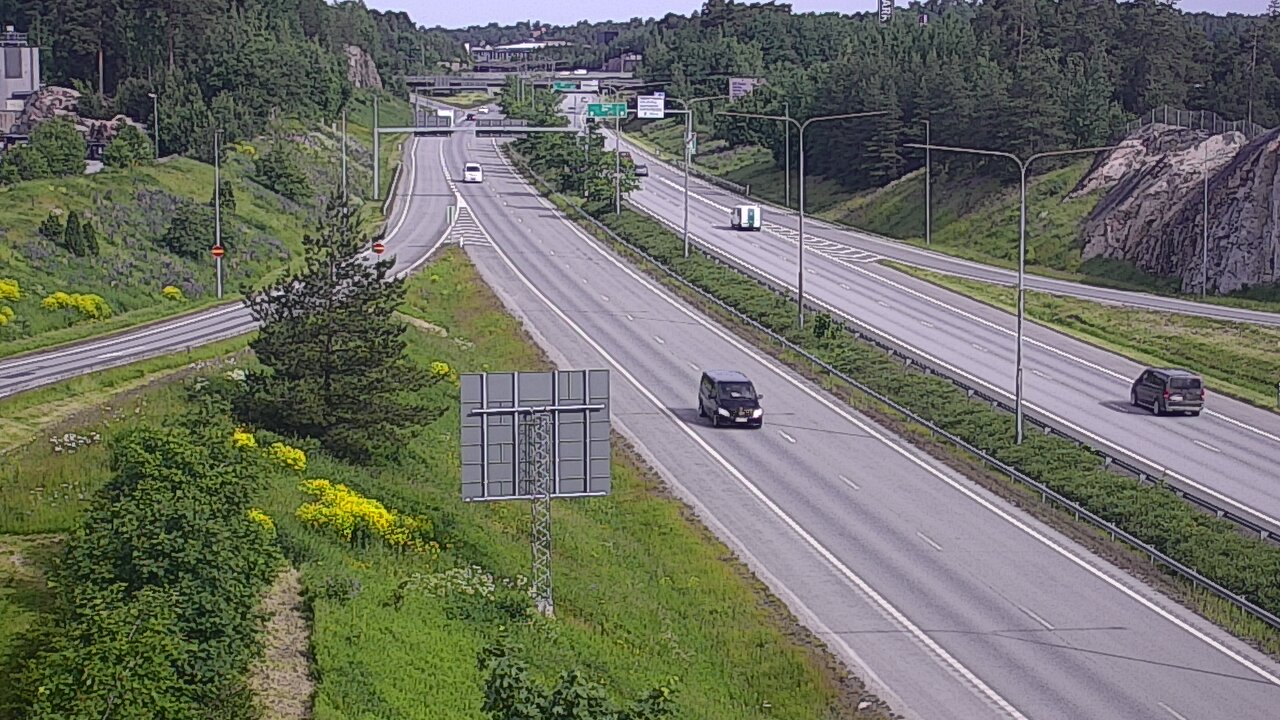 Weather Camera Image Road 1 Turku, Huhkola, Turku, Varsinais-Suomi