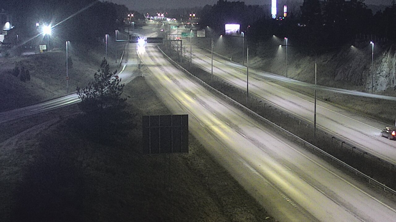 Weather Camera Image Road 1 Turku, Huhkola, Turku, Varsinais-Suomi